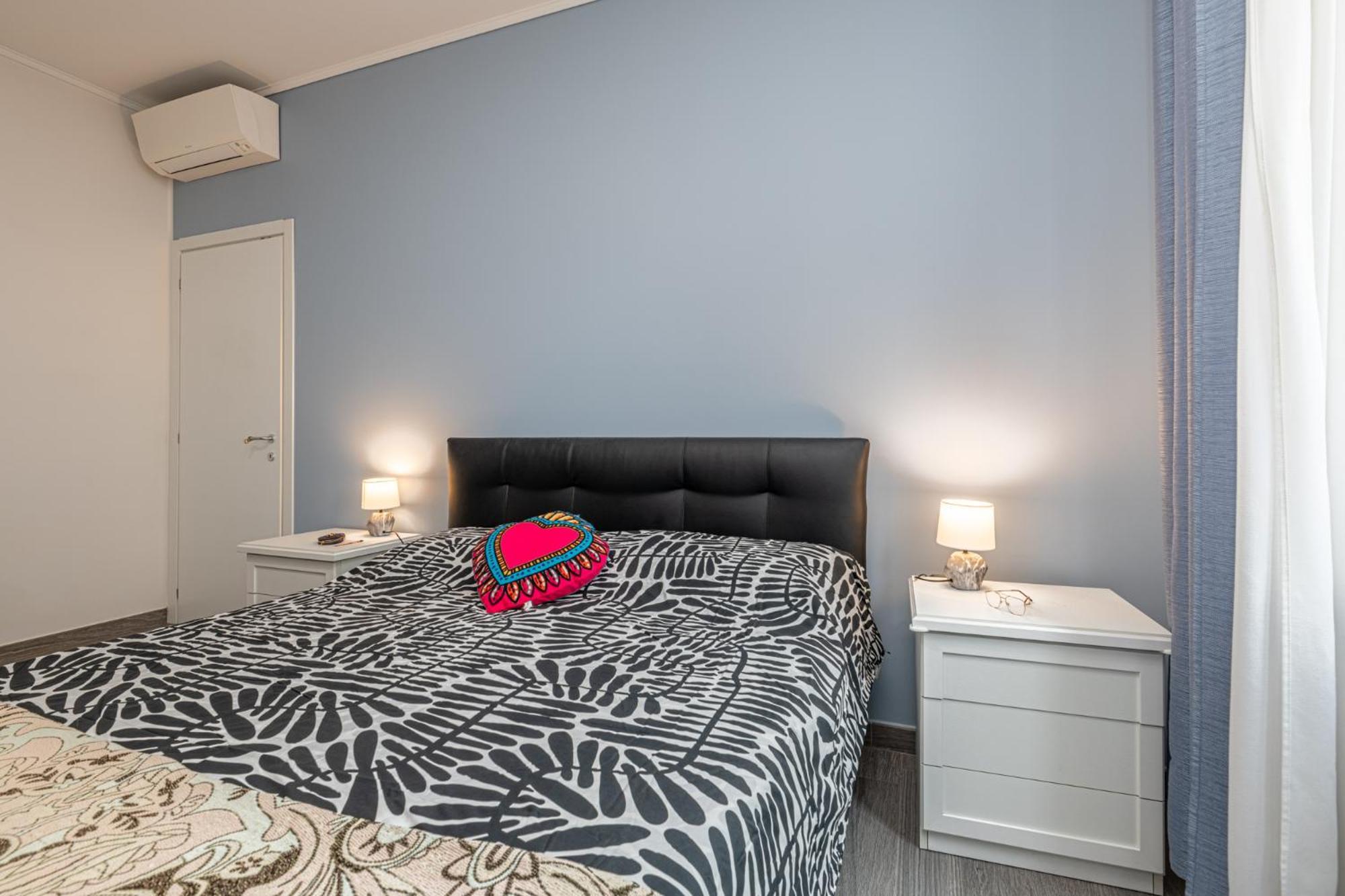 Apartment Brand New And Close To Downtown! *