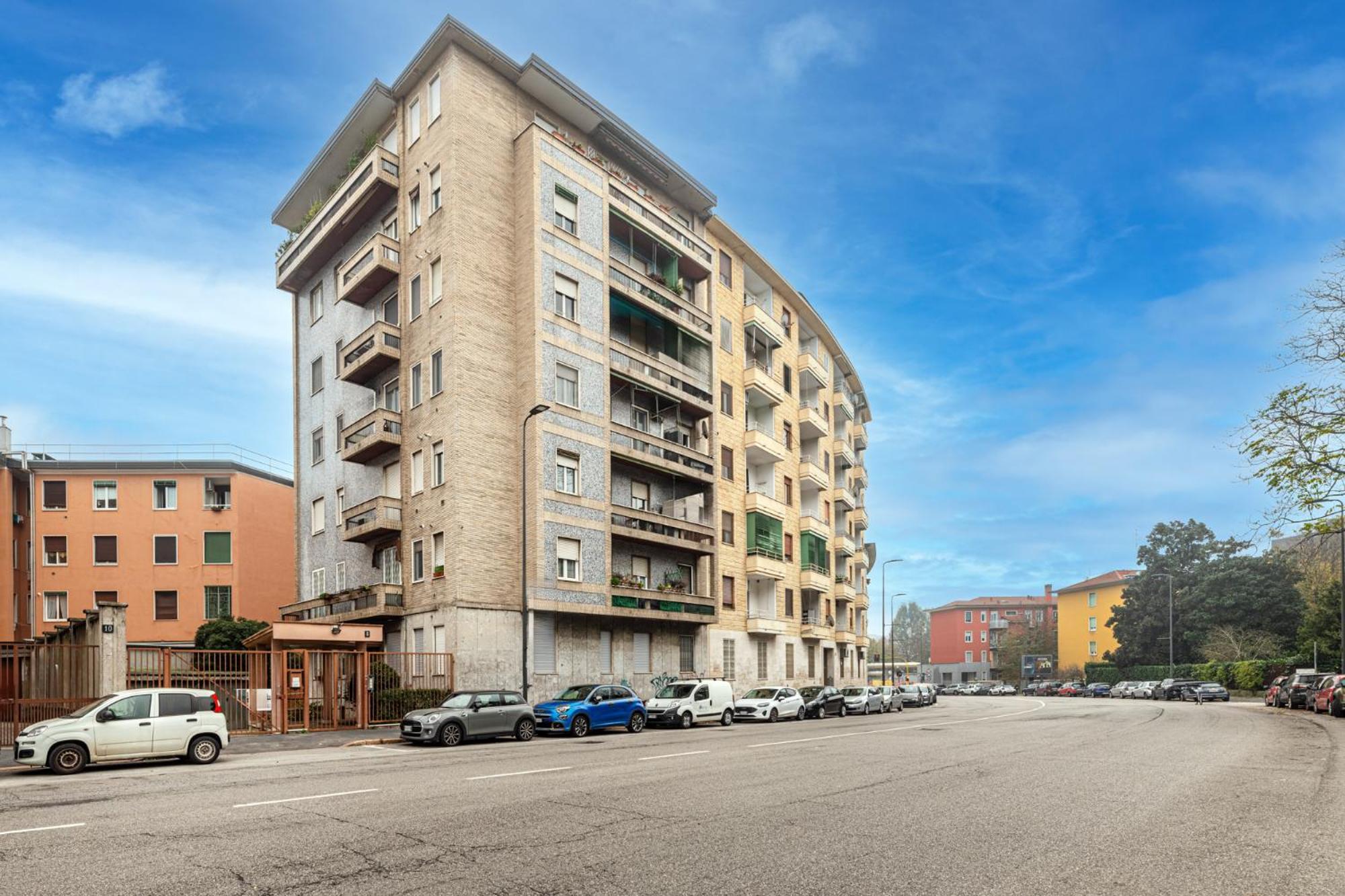 Brand New And Close To Downtown! Milan