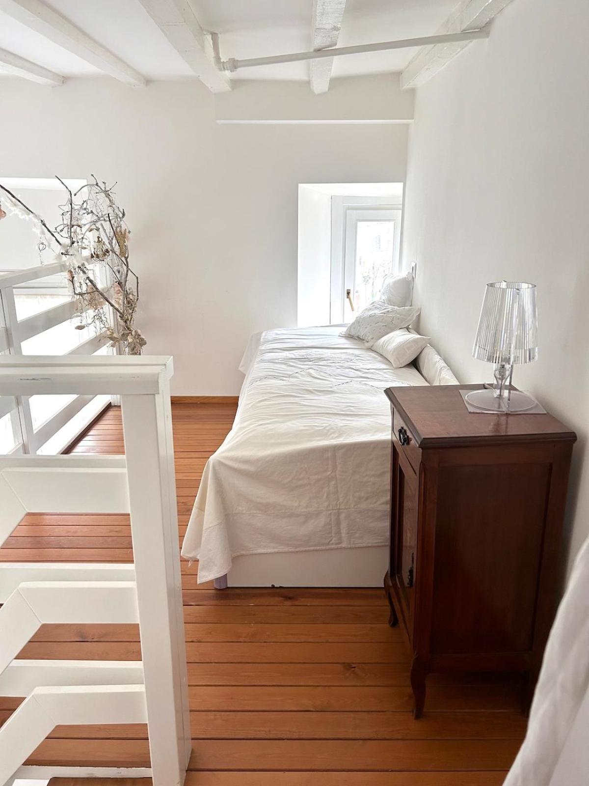 Wonderful In Porta Garibaldi,moscova Apartment *