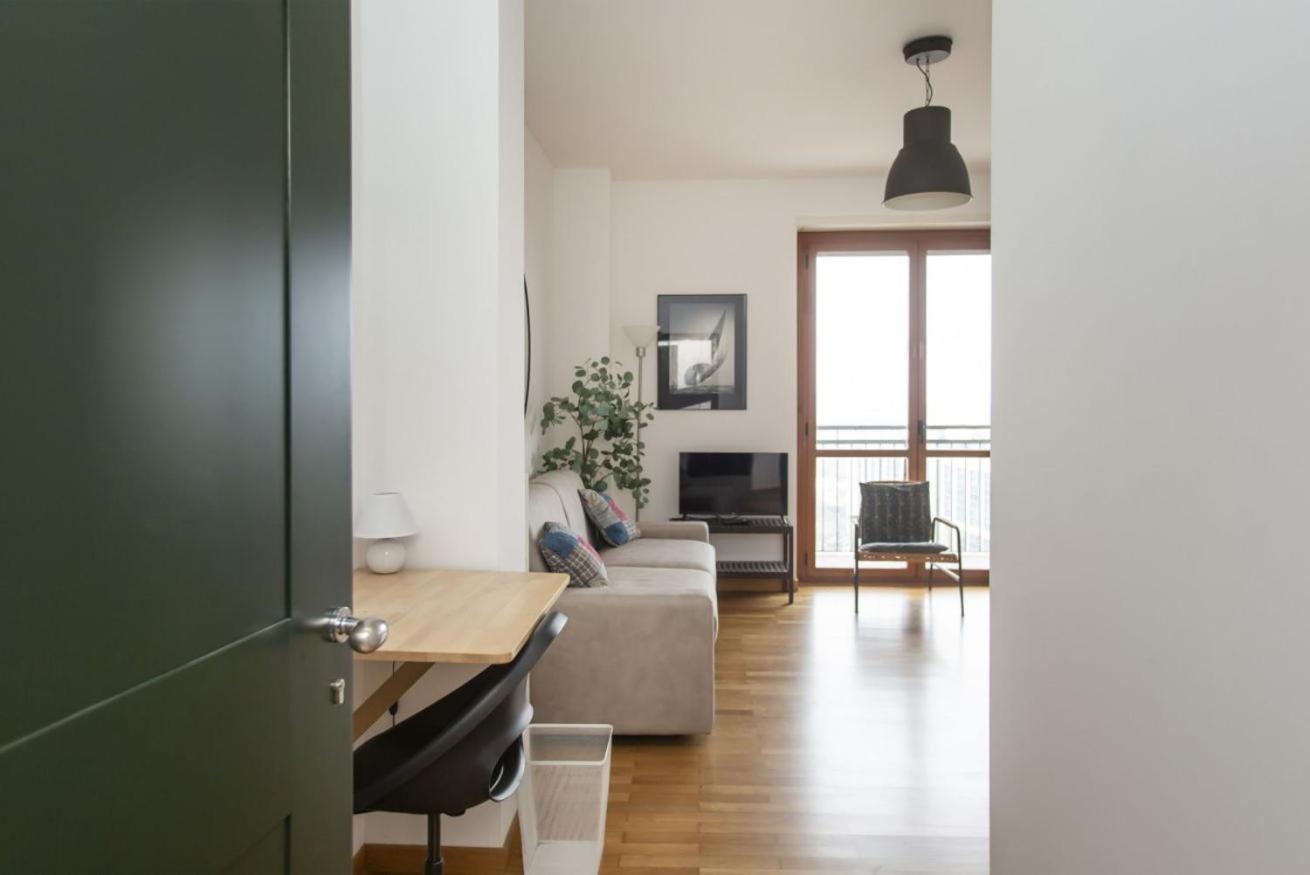 We - Ripamonti 66 Apartment