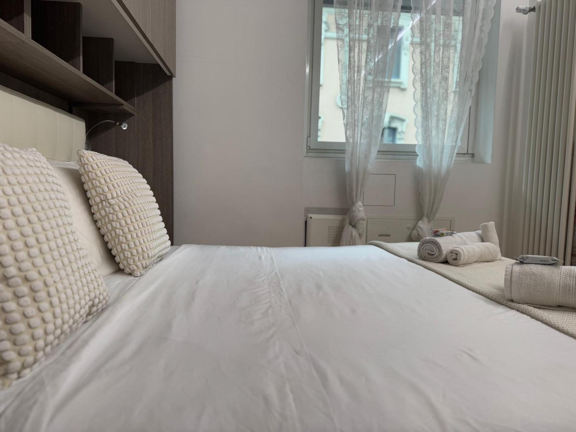 La Regina Delle Locazioni In Porta Romana 3 Apartment