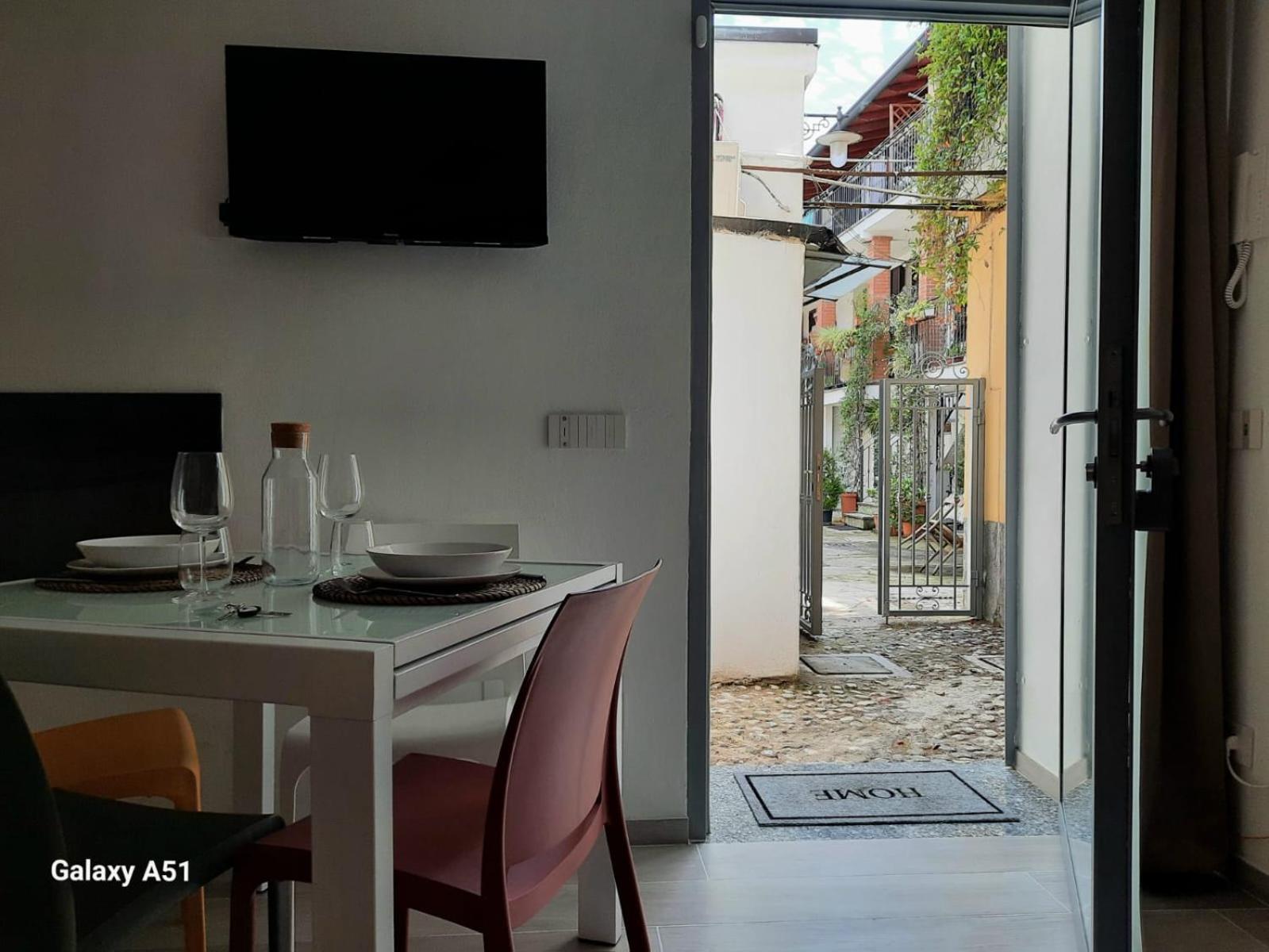 Apartment Naviglio Grande *