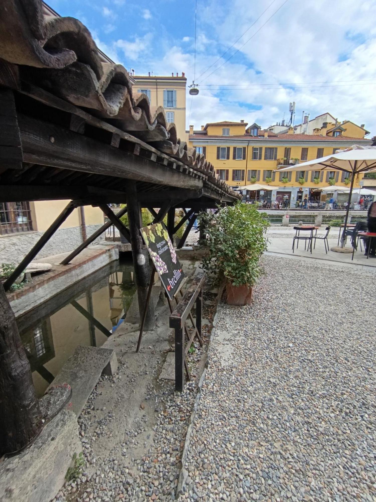 Naviglio Grande Apartment Milan