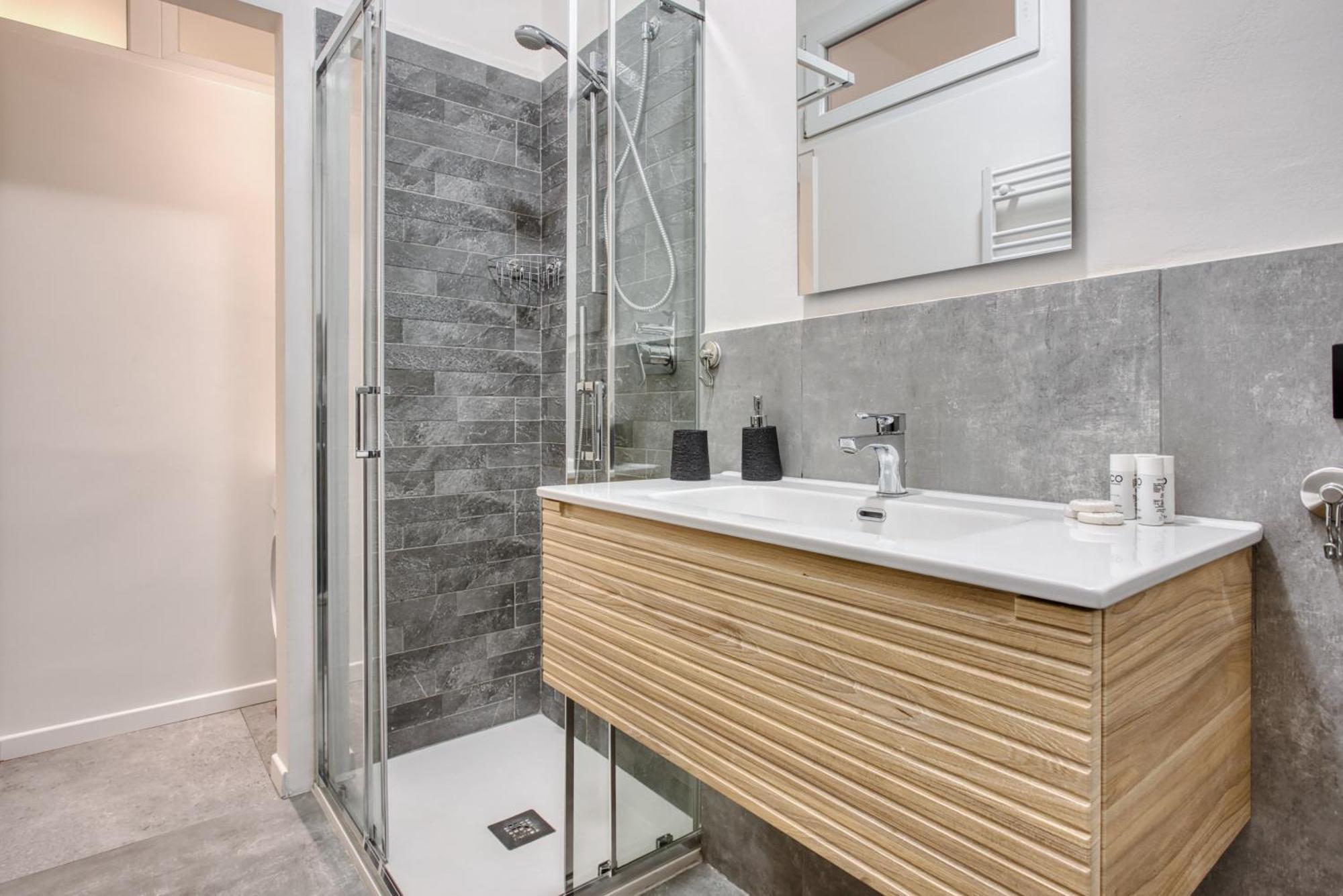 Joivy Elegant & Modern In Isola District Apartment *