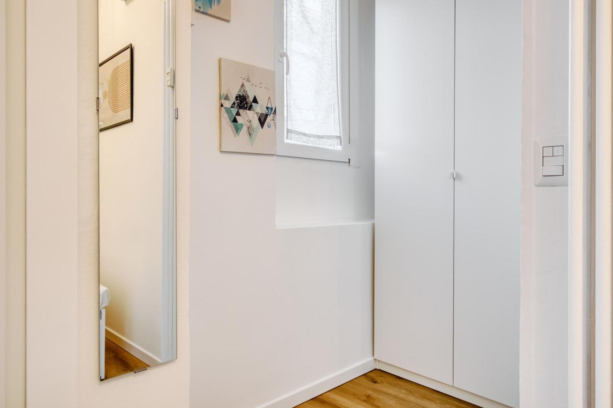 Apartment Joivy Elegant & Modern In Isola District *