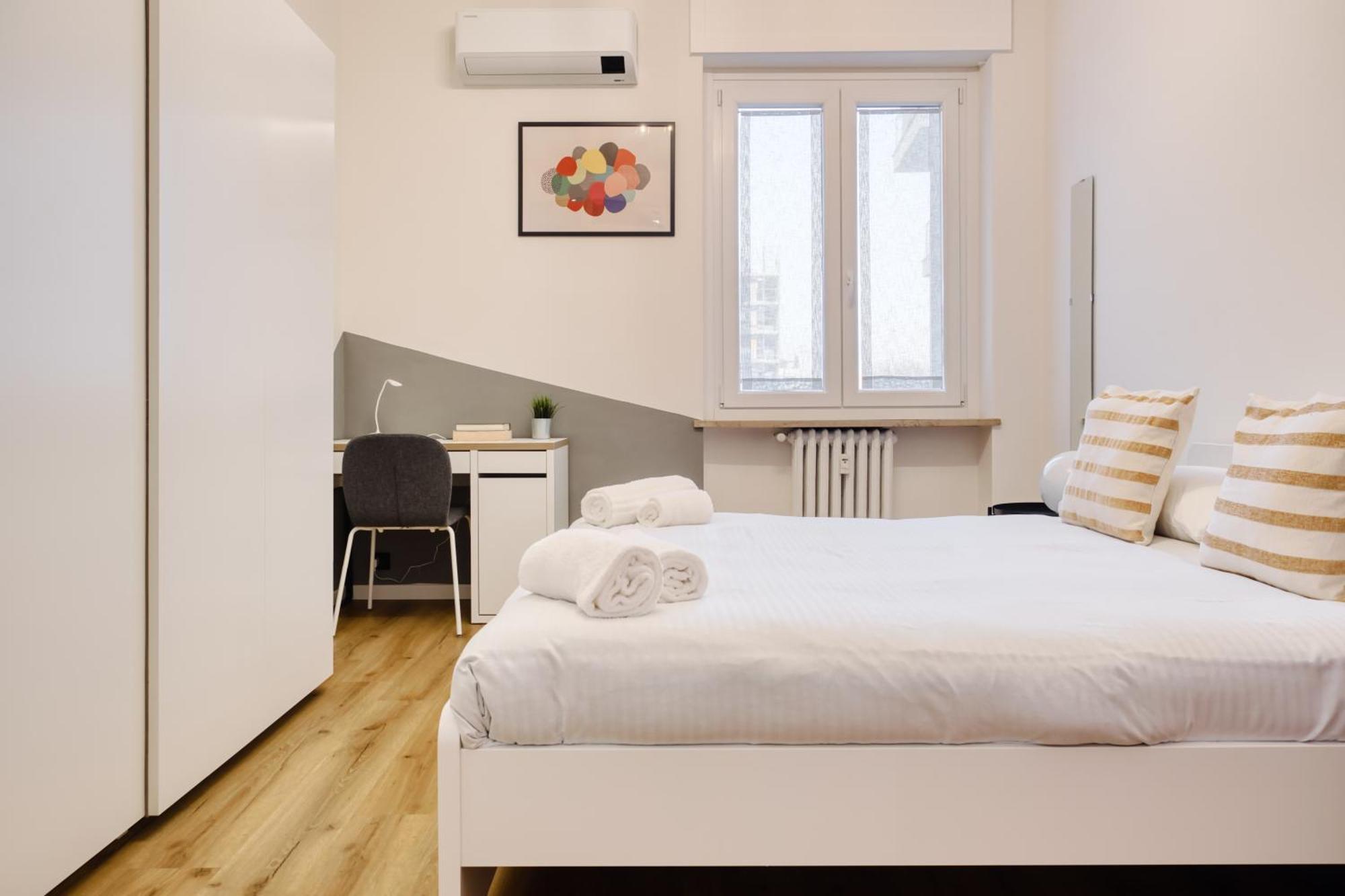 Joivy Elegant & Modern In Isola District Apartment Milan