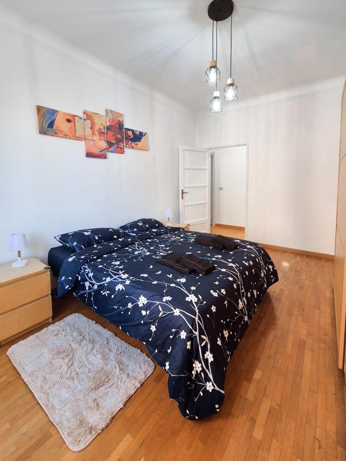 Comfortable Two-room In Milão