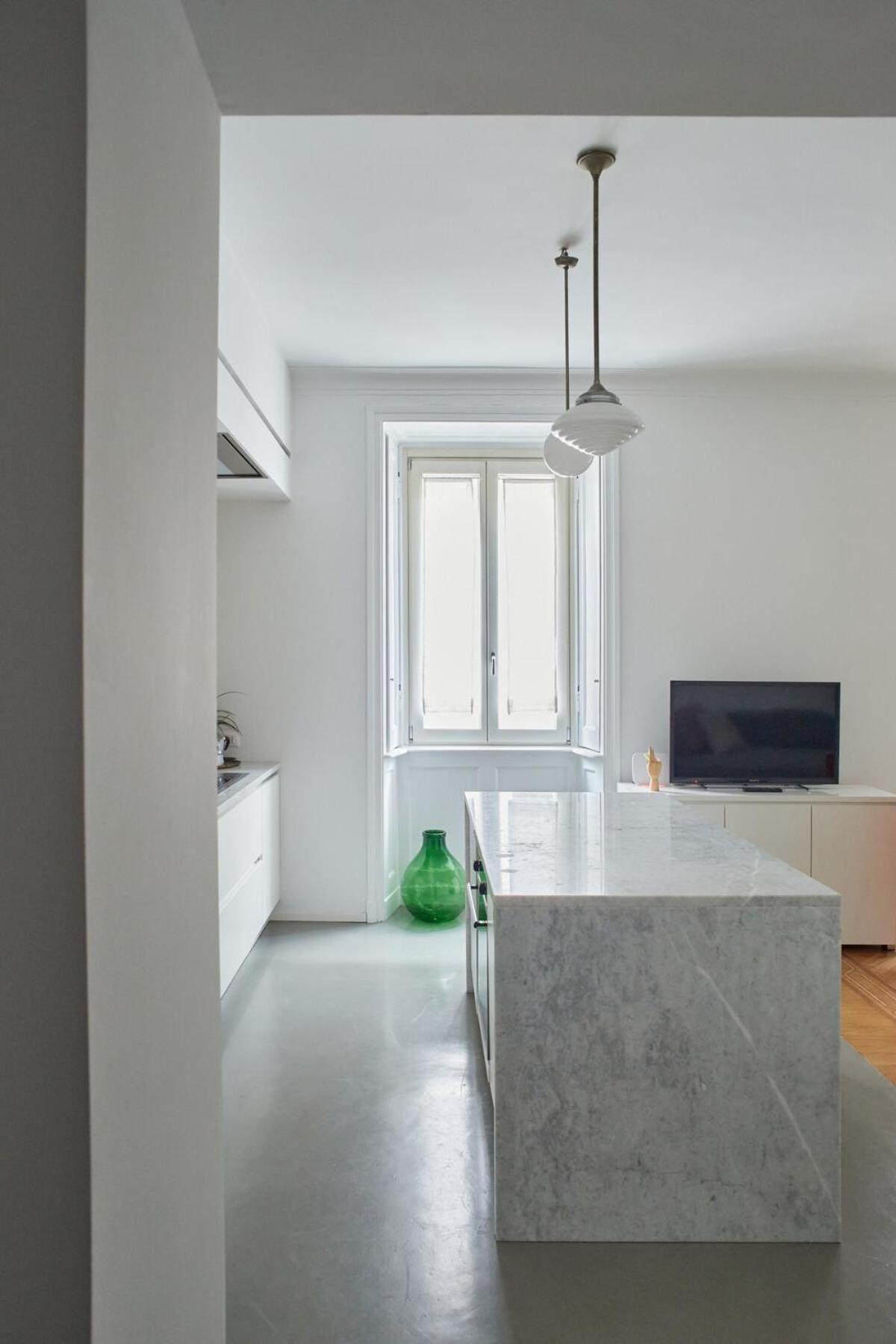 Design - Zona Bocconi Milan