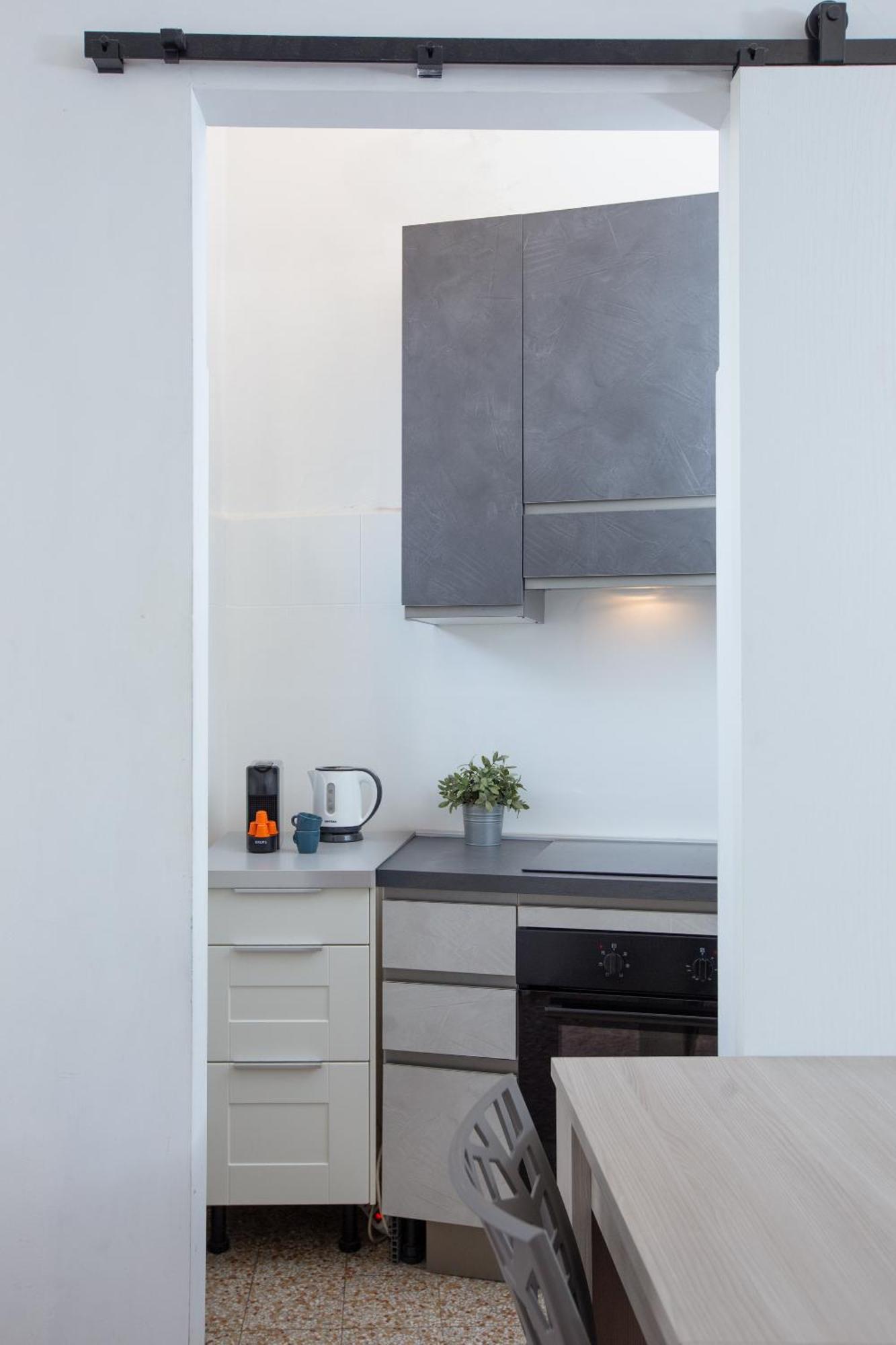 Apartment Galleria Moderna In Porta Romana Milan
