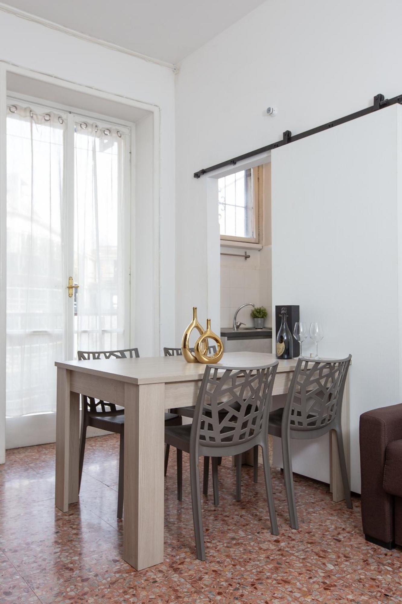 Galleria Moderna In Porta Romana Apartment Milan