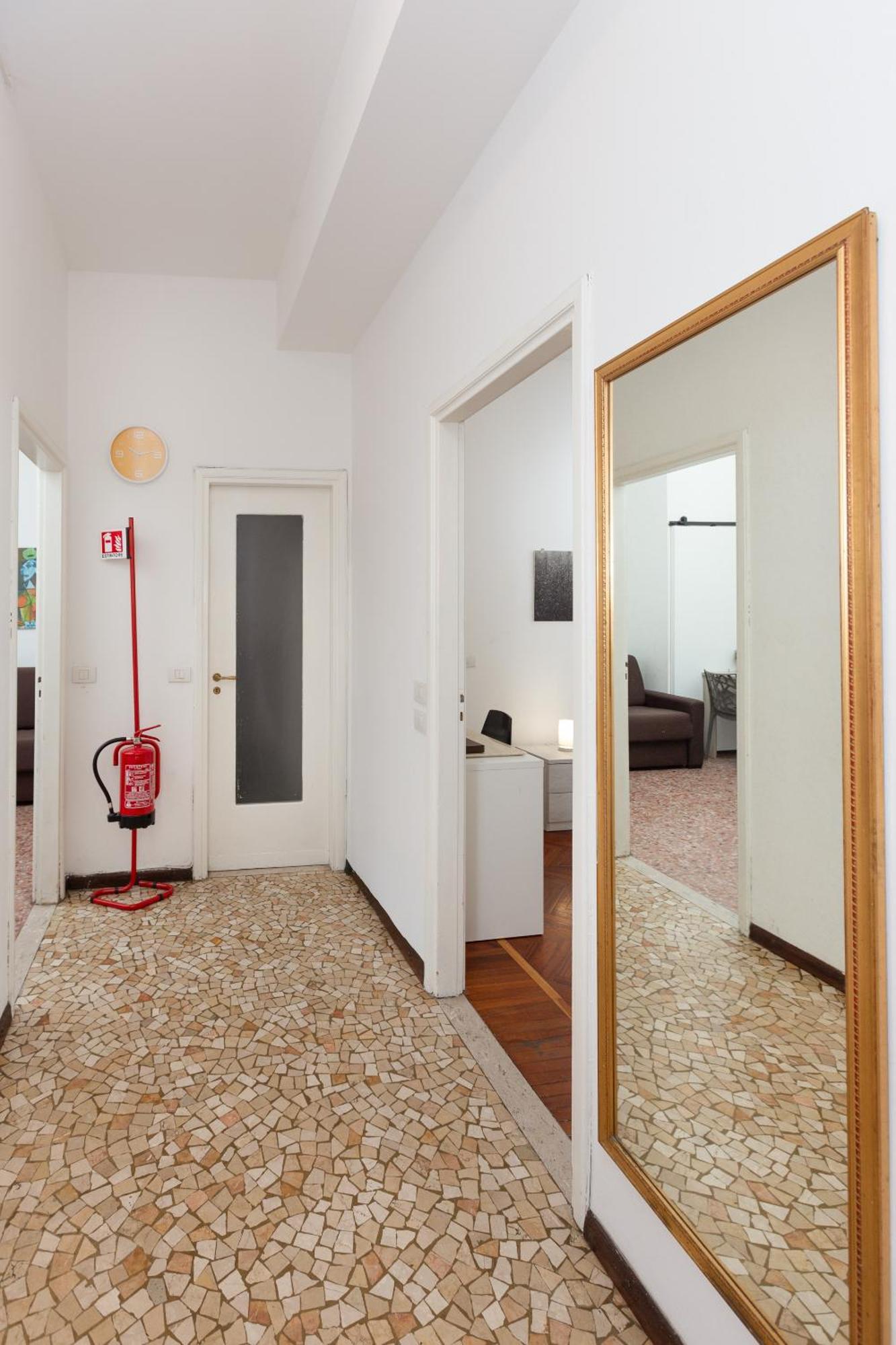 Galleria Moderna In Porta Romana *