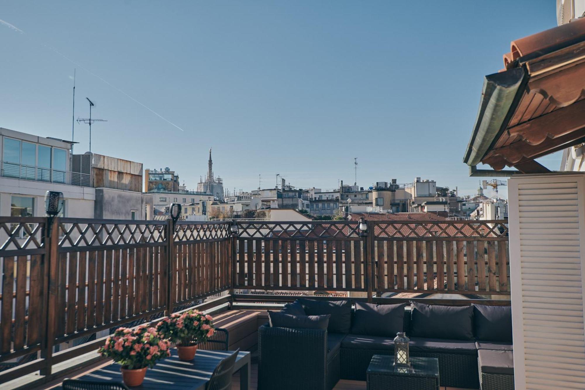 Sant'andrea Penthouse By Montenapoleone Living * Milano