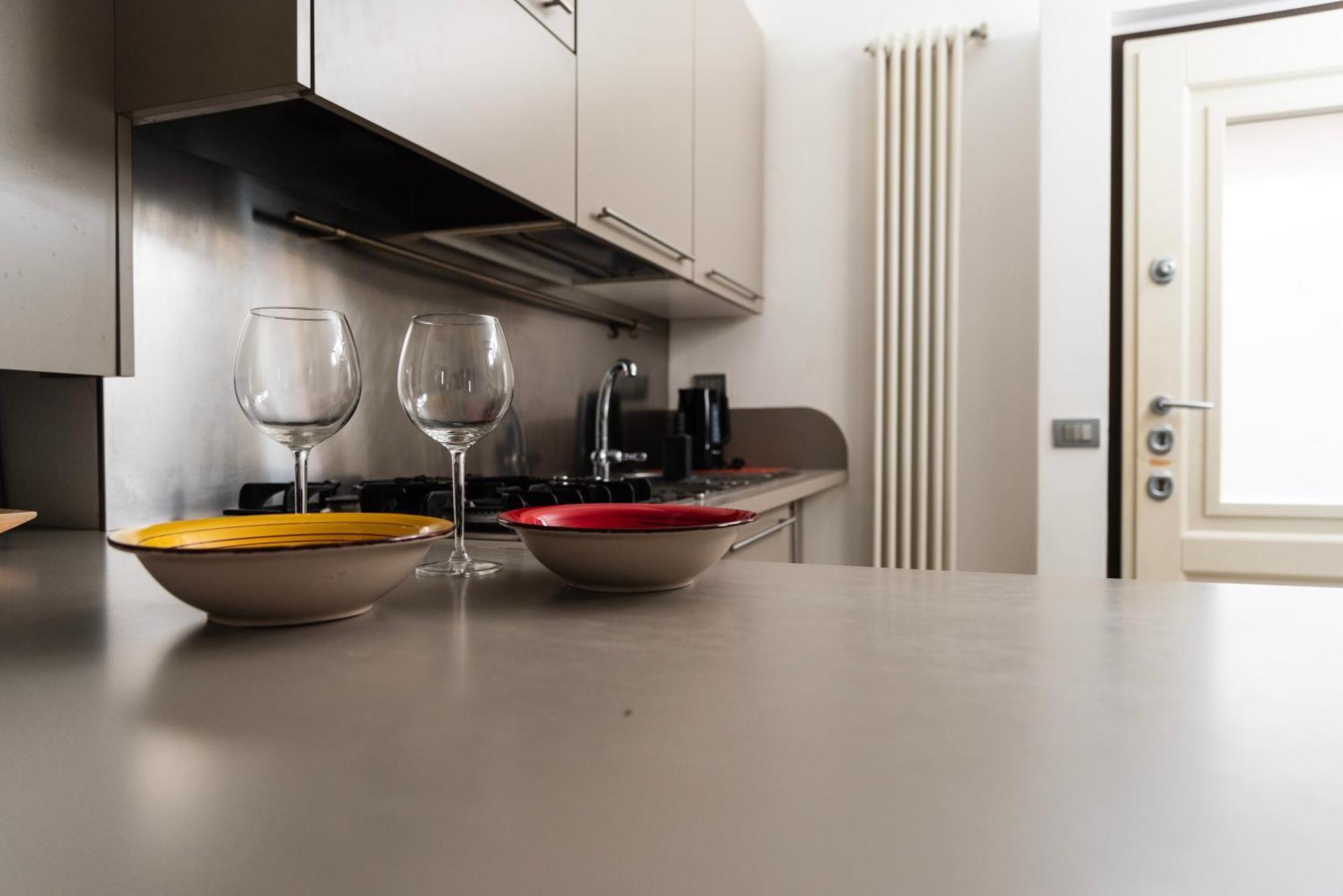 Apartment Youhosty - Navigli View Milan