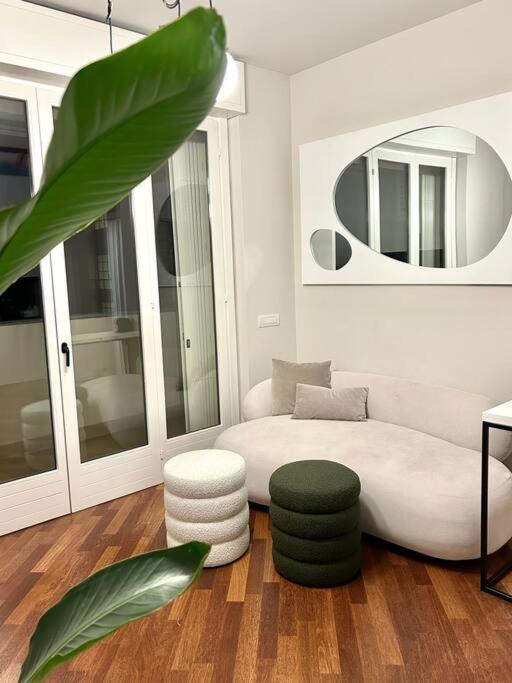 - Metropolitana Primaticcio M1 Apartment Milan