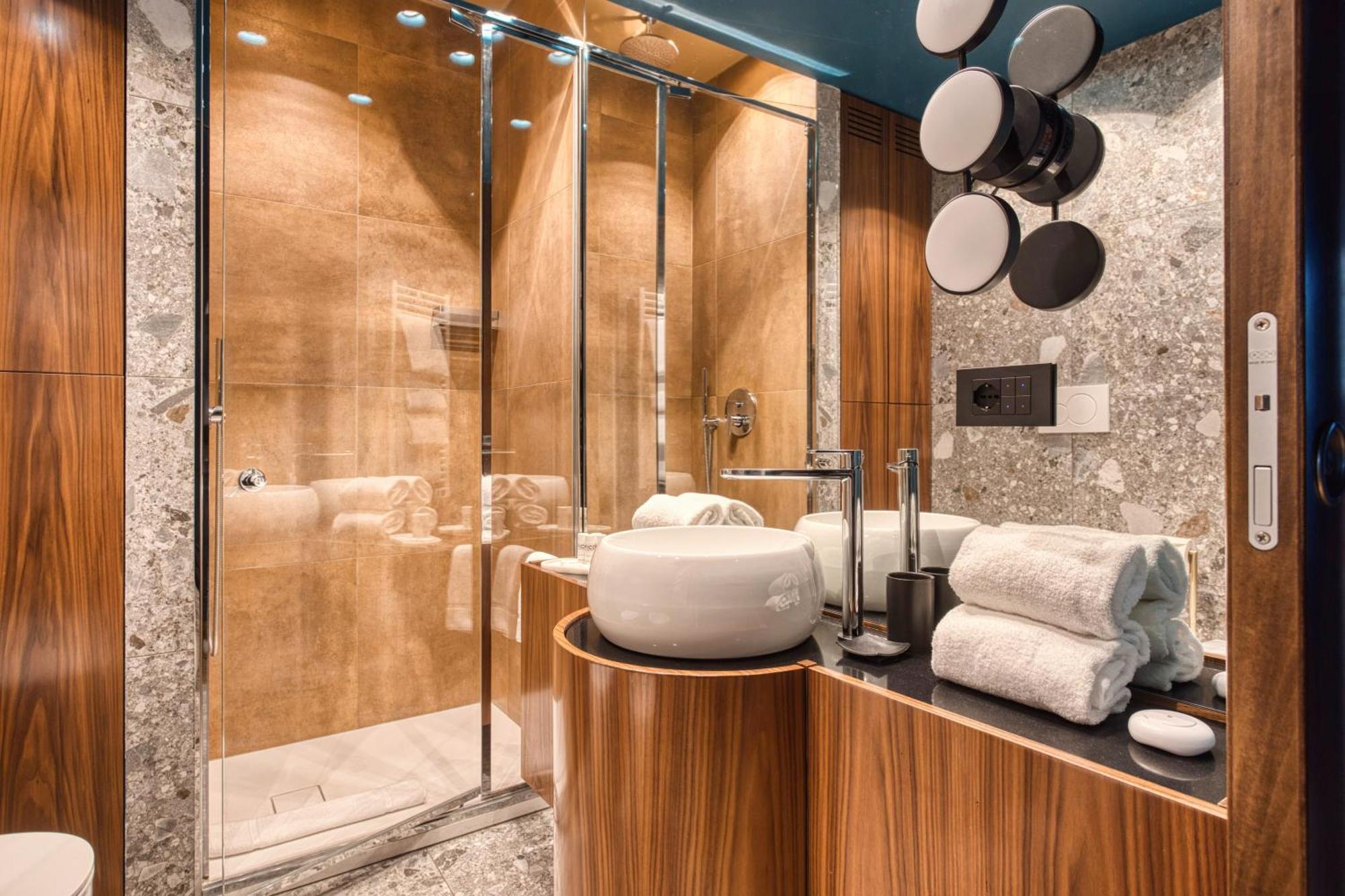 Apartment Joivy Elegant Zaffiro Near Porta Venezia Milan