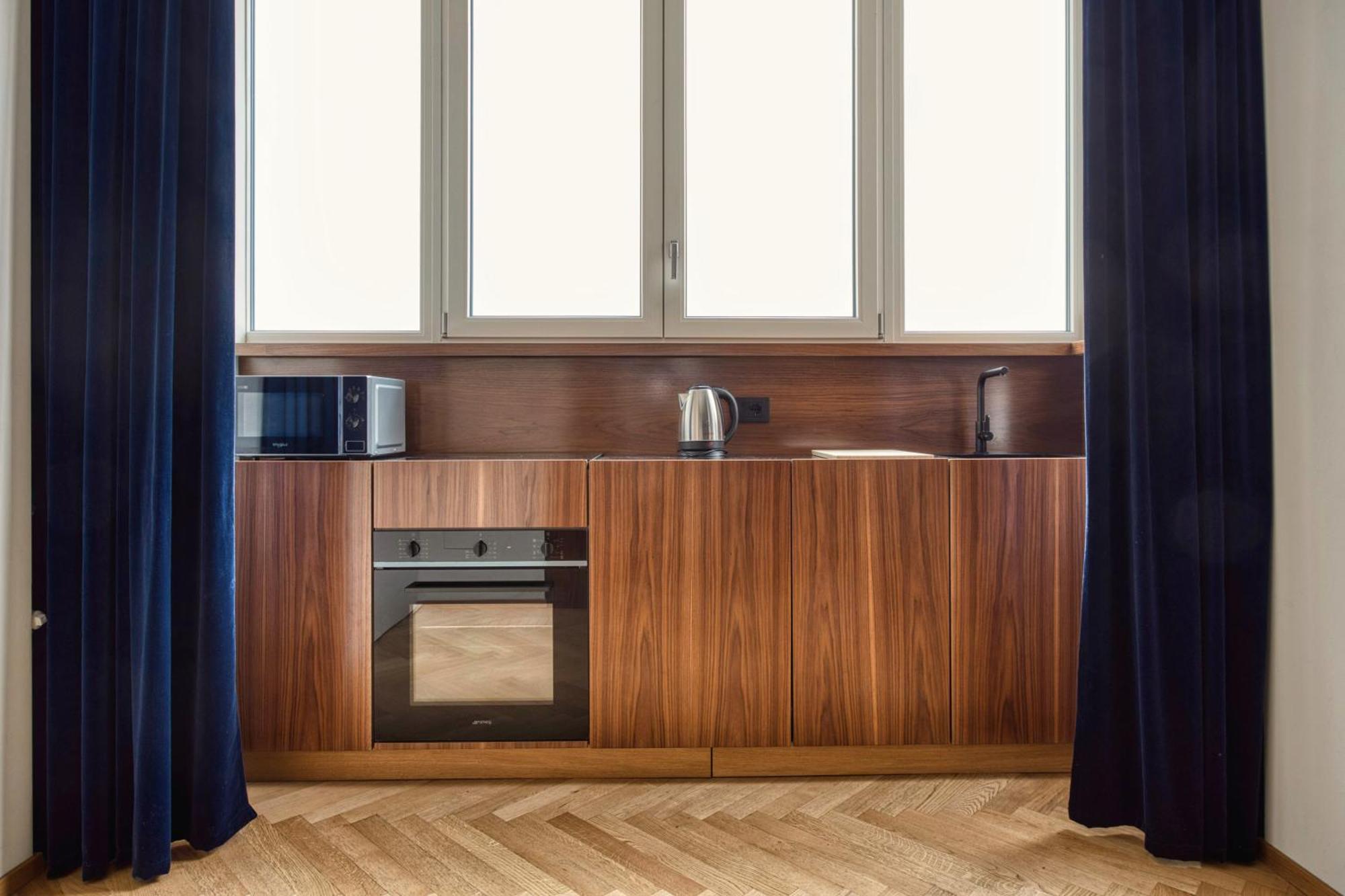Apartment Joivy Elegant Zaffiro Near Porta Venezia Milan