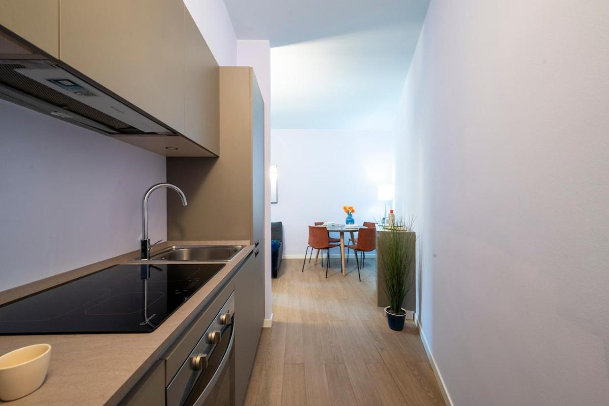 Duomo Design - Bilocale-wifi-aircon Milan