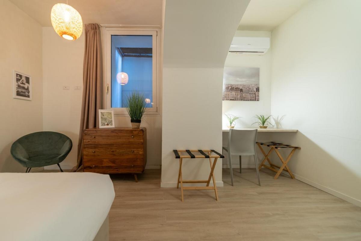 The Garibaldi B Intrho Apartment Milan