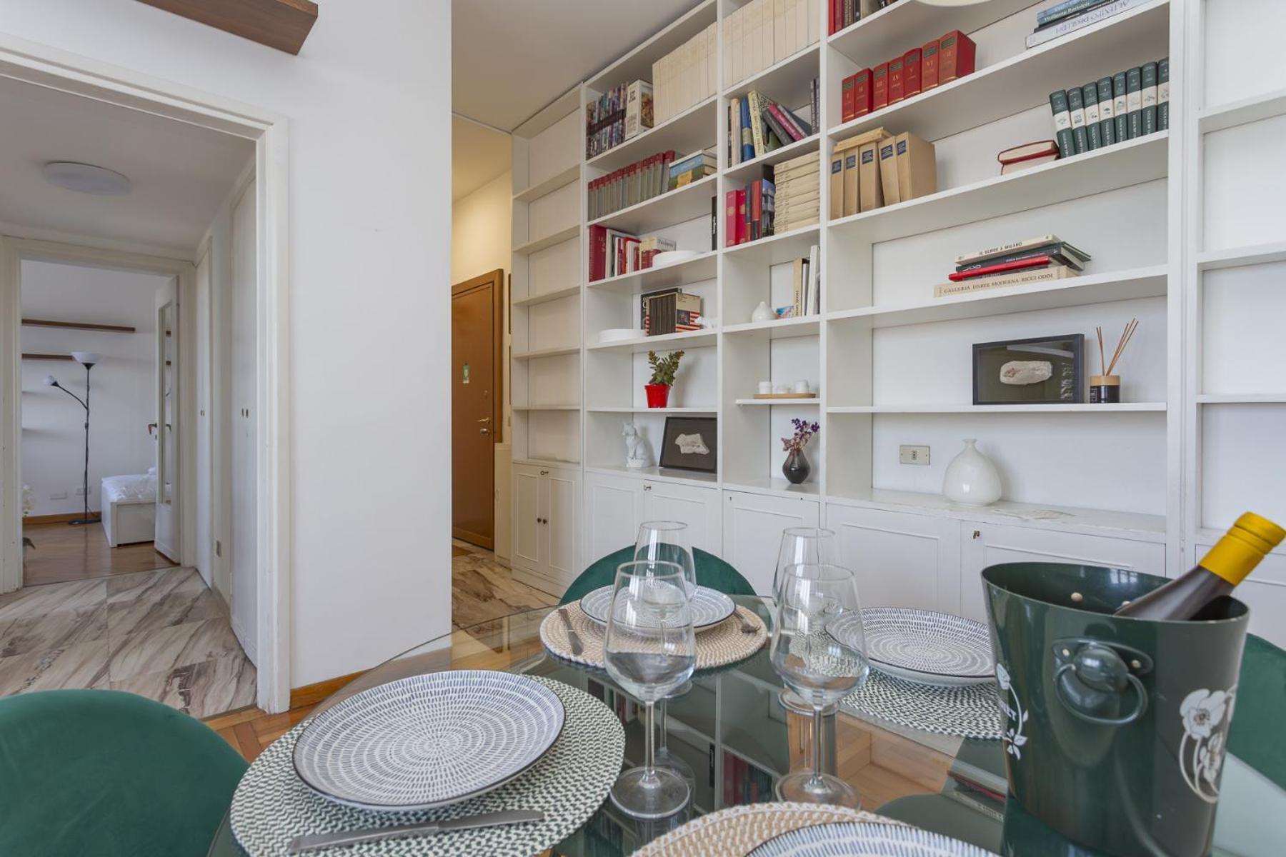 Biancamano 13th Floor Skyline View Vith Balcony Apartment Milan
