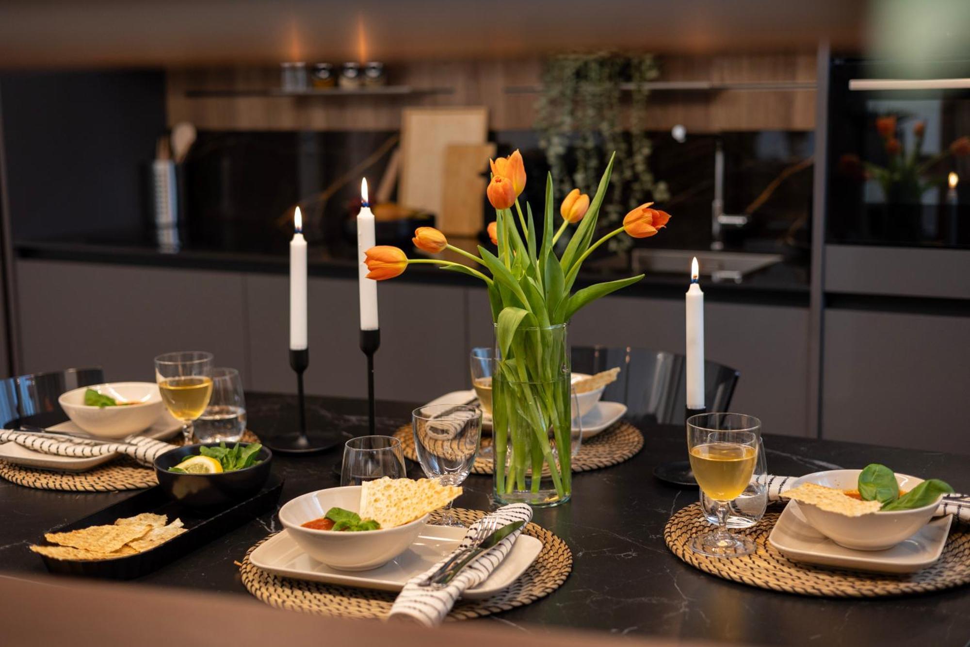 The Golden Retreat - San Babila Duomo Apartment Milan