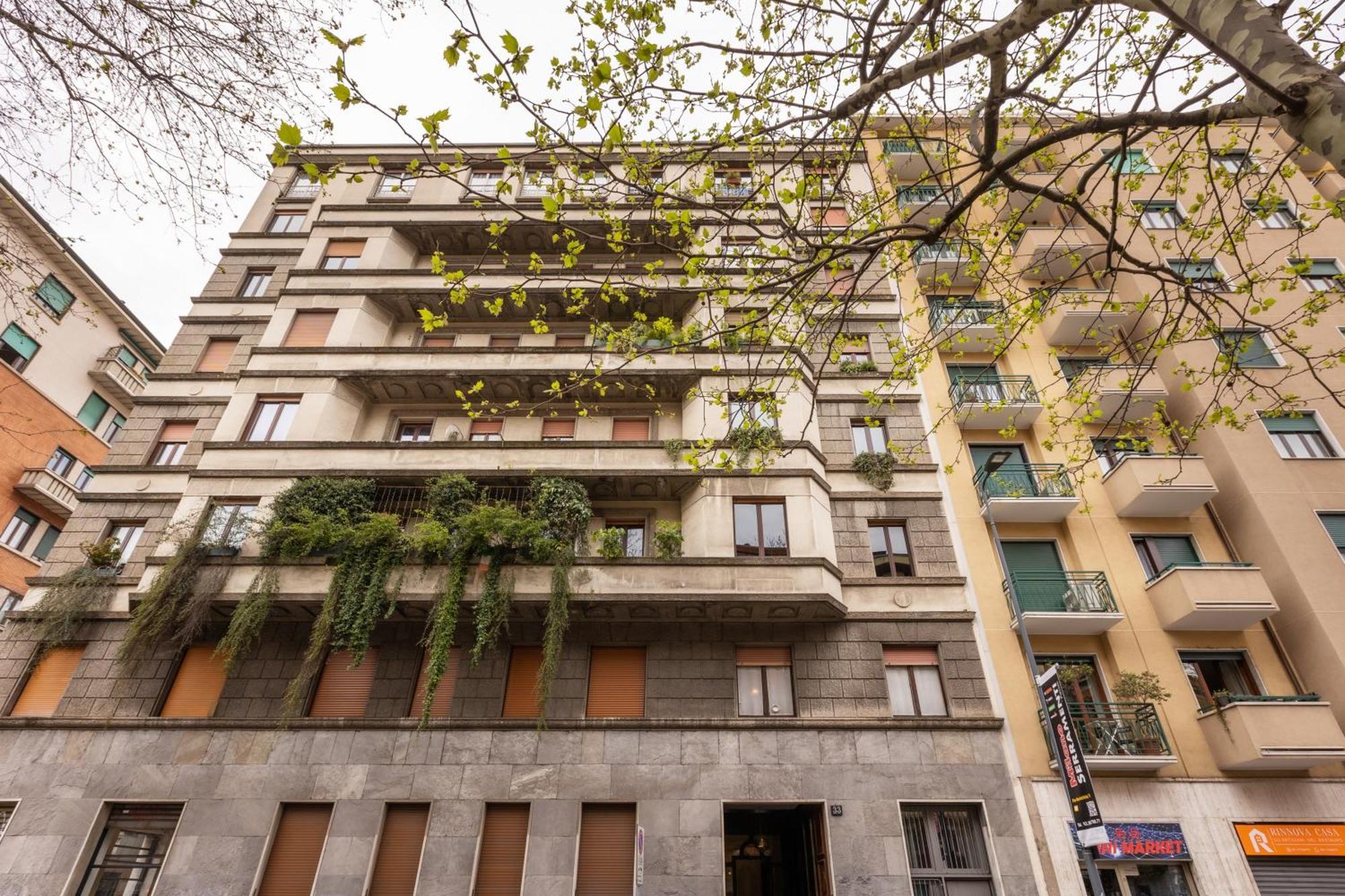 One Bedroom Of Comfort And Style In The Heart Of Apartment