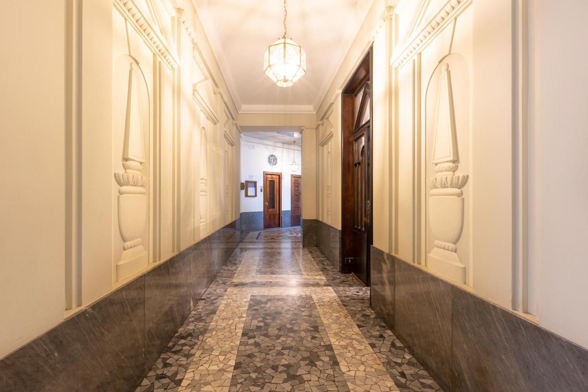One Bedroom Of Comfort And Style In The Heart Of Apartment Milan