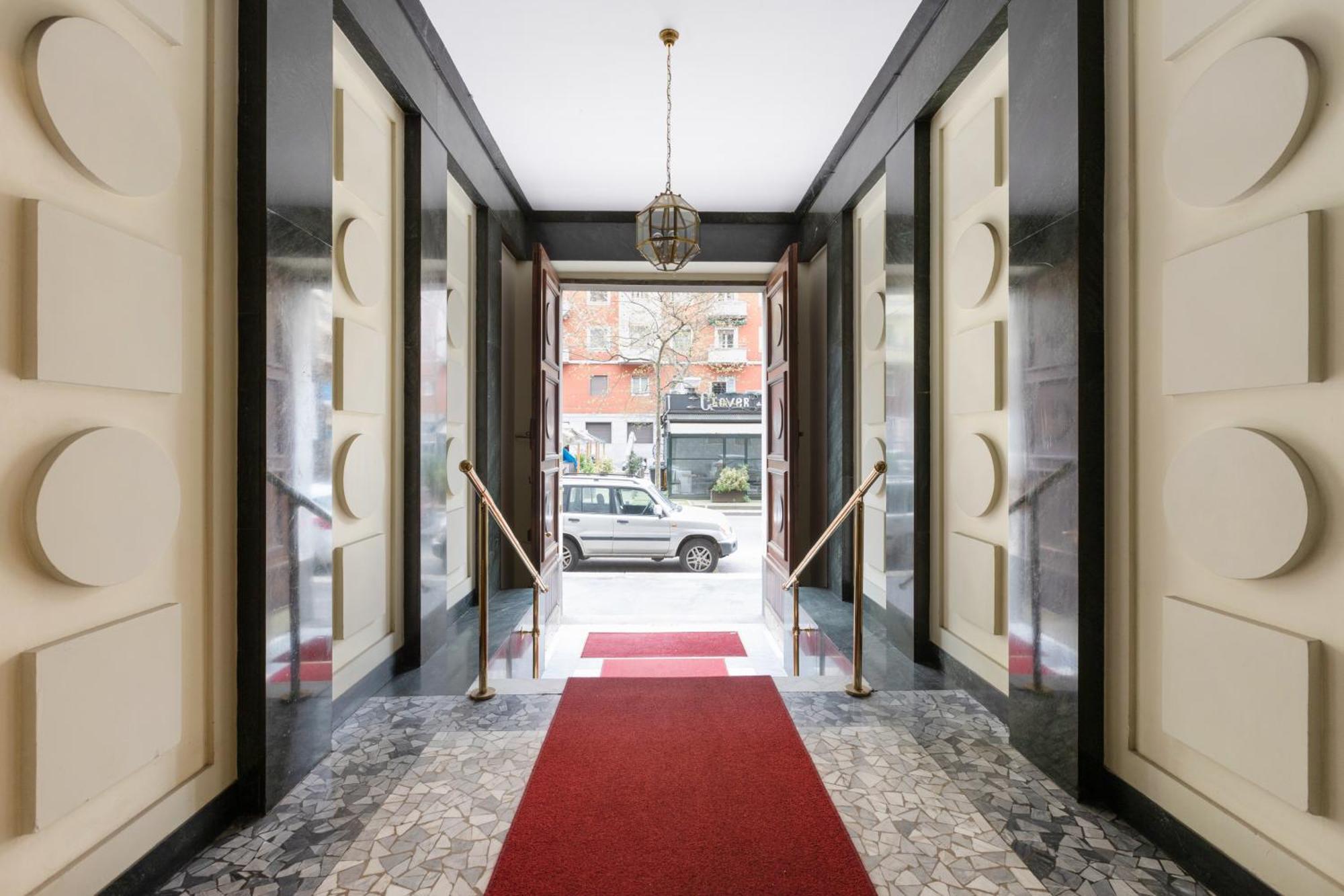 One Bedroom Of Comfort And Style In The Heart Of Apartment