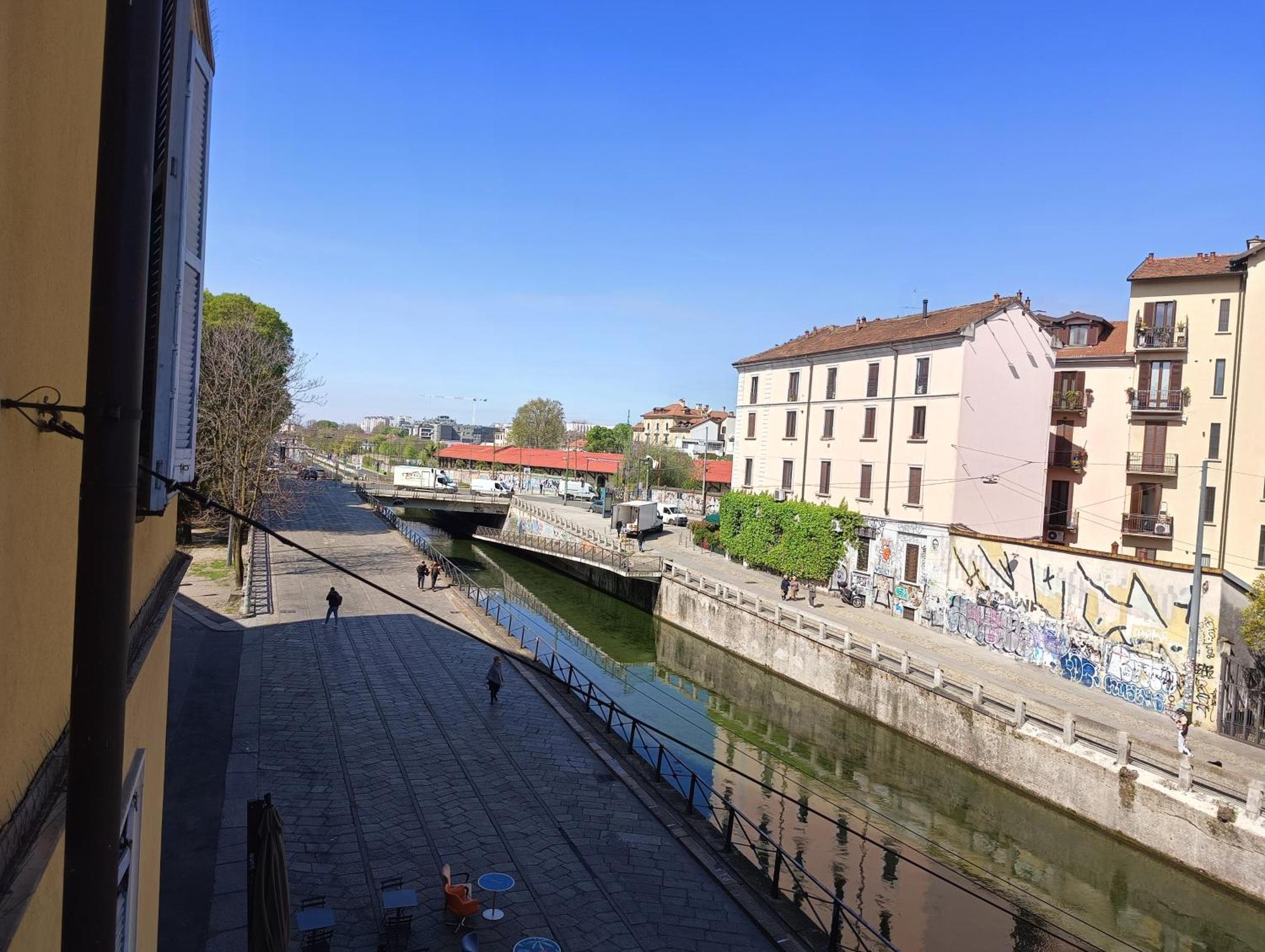 Youhosty - Navigli View Apartment *