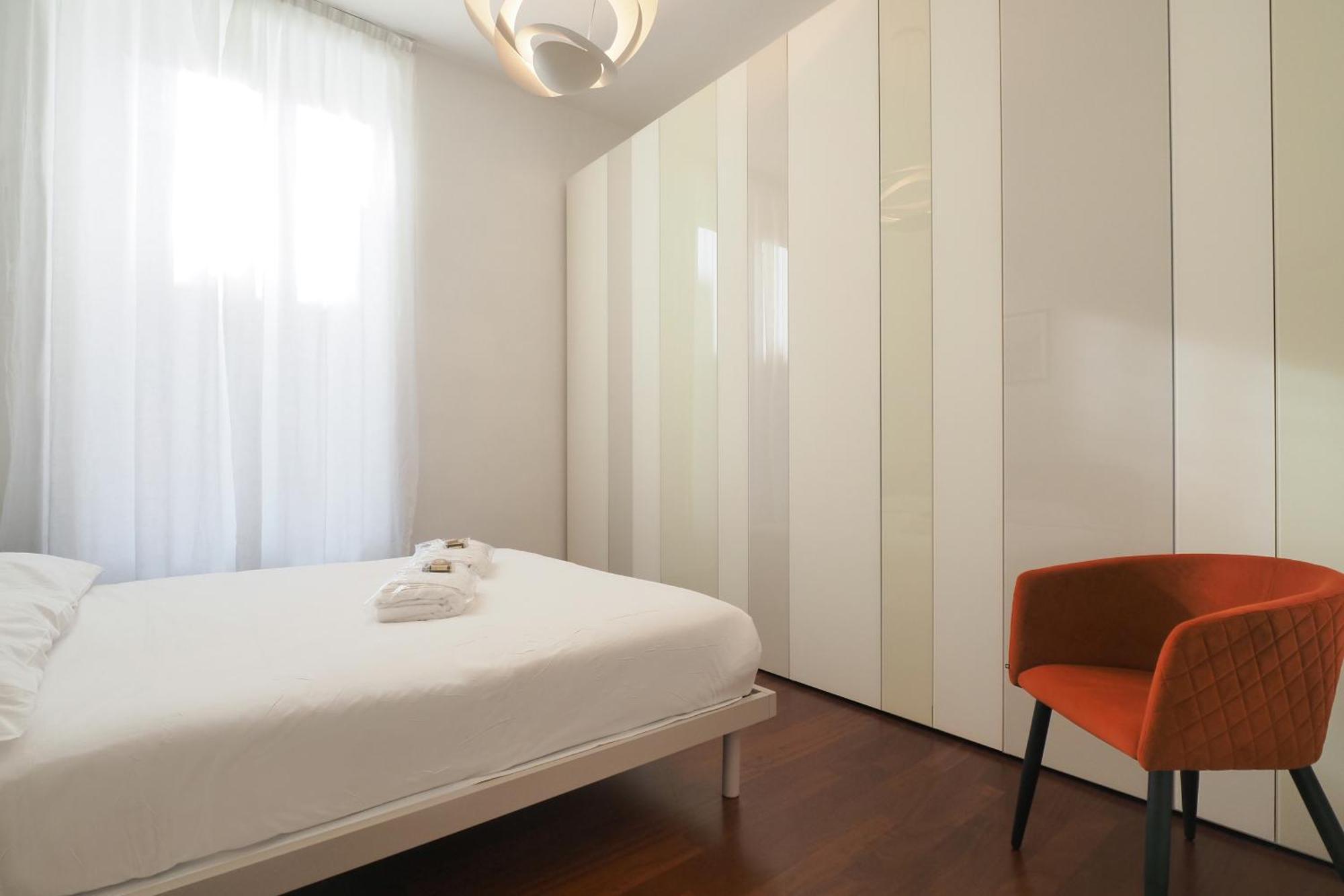 Bright In Porta Romana - Vannucci Milan