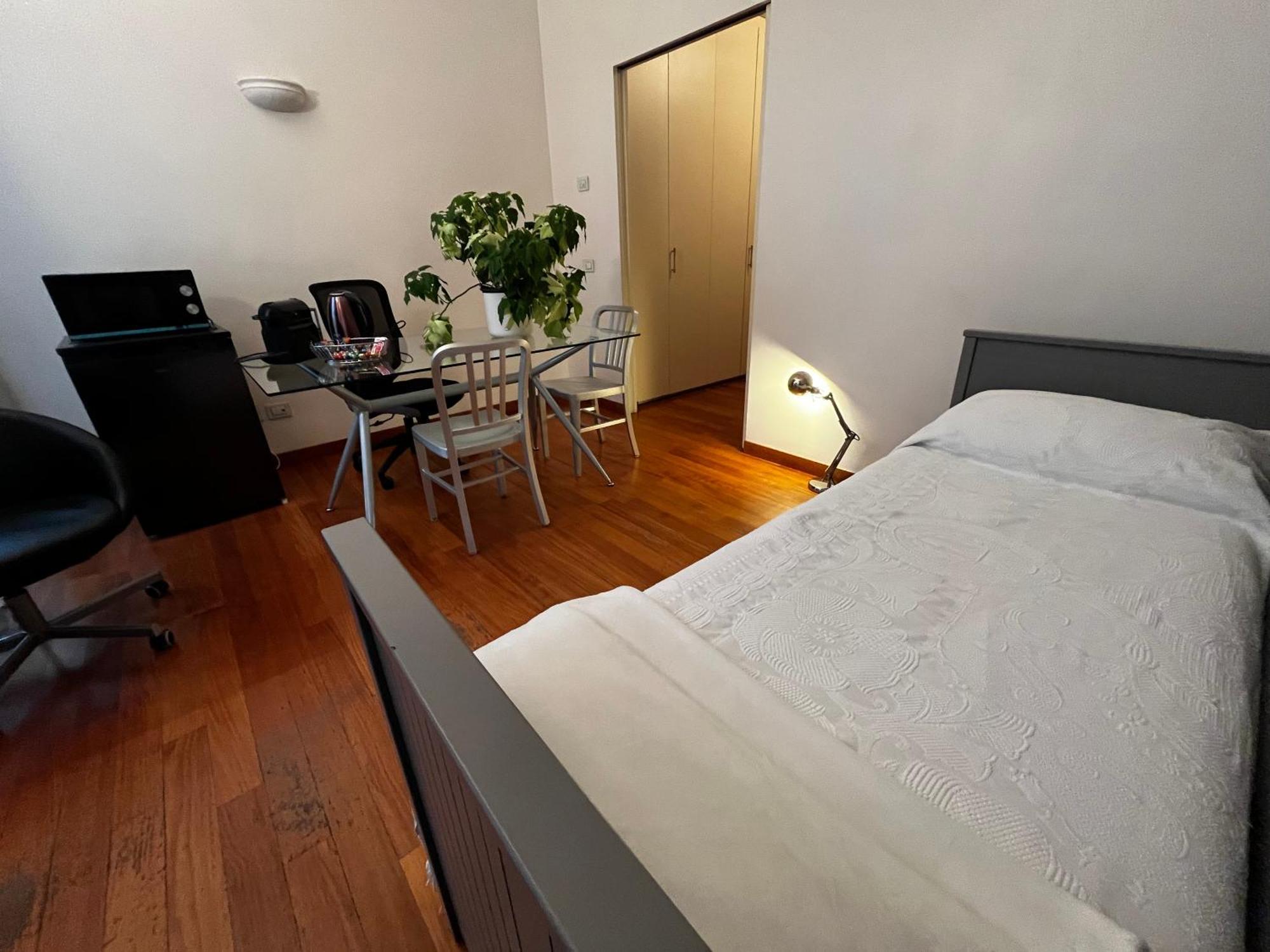 Apartment Charme Skyline Brothers Milan