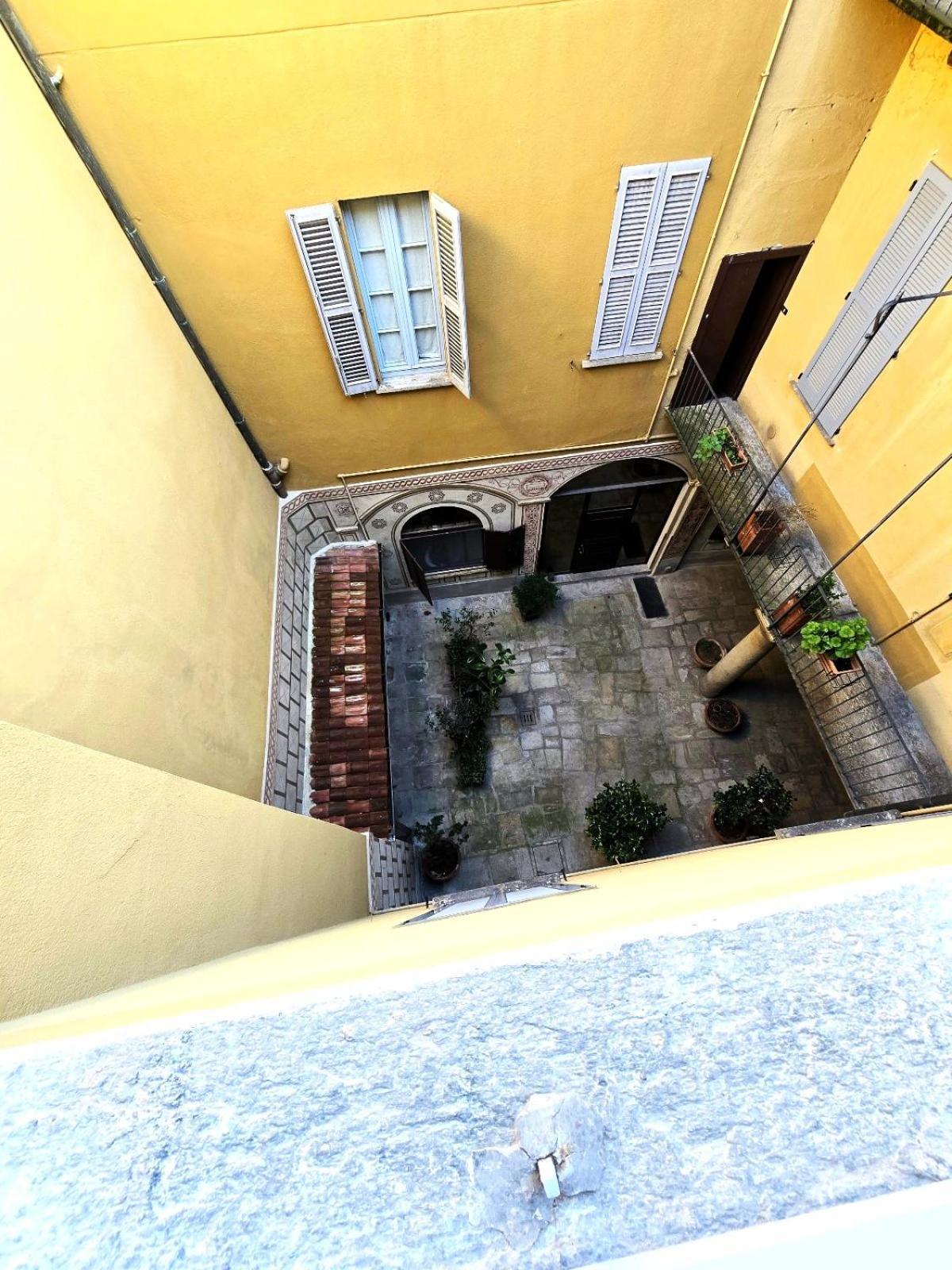 Yr - Duomo Apartment Milan