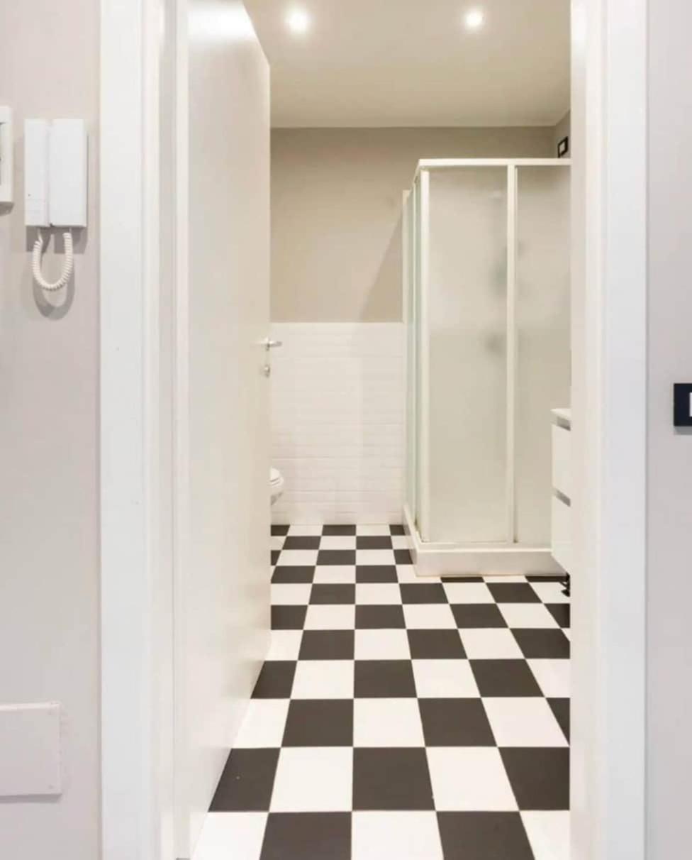 Station Spacious 2br Flat *
