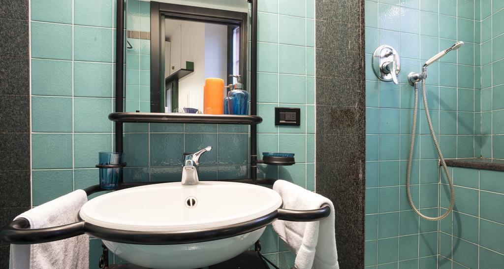 Apartment Hintown Theatre District Milan