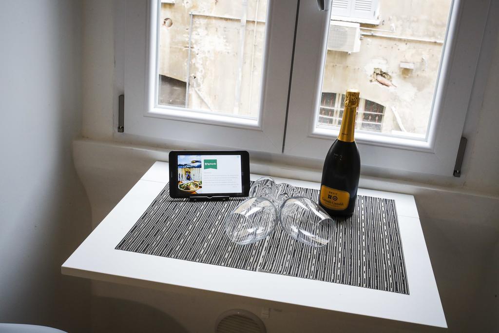Apartment Bligny 42 - Bocconi Milan