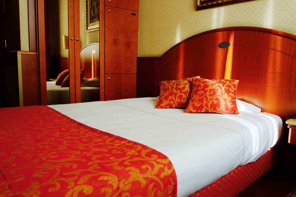 Hotel Mokinba Montebianco Milan