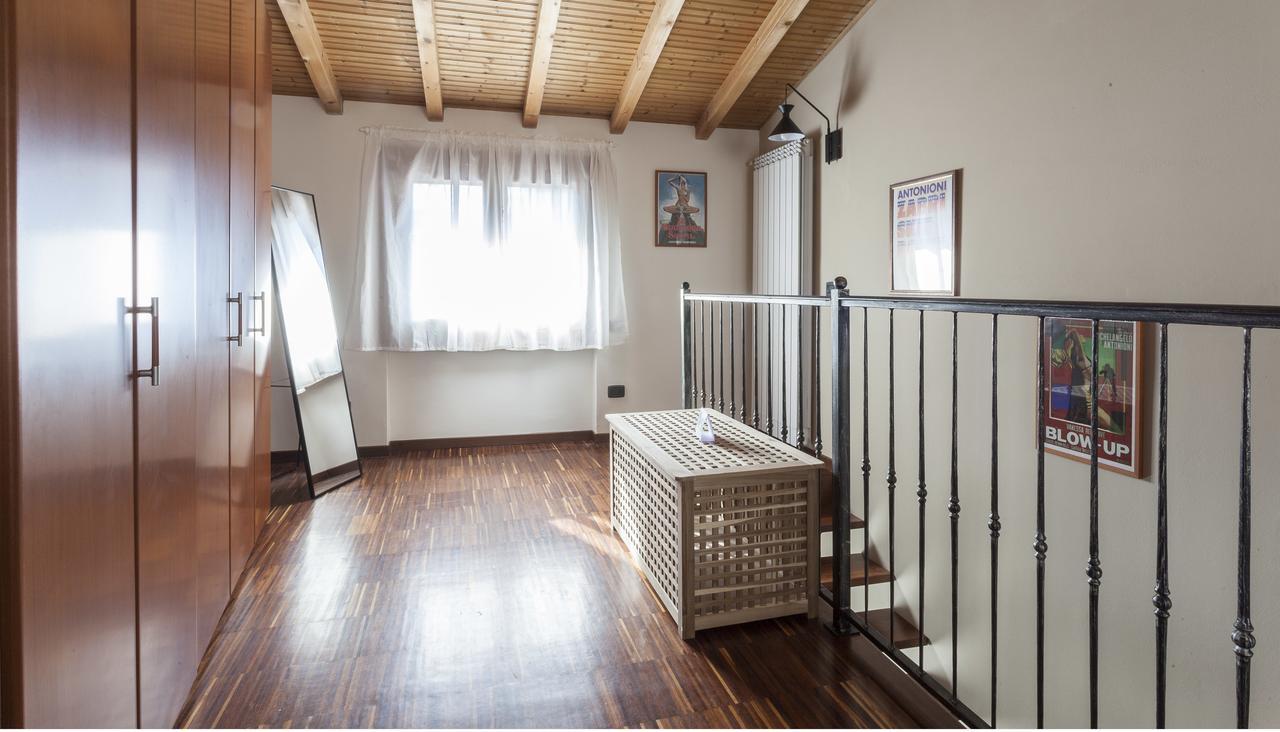 Italianway-corso Lodi 31 * Milan