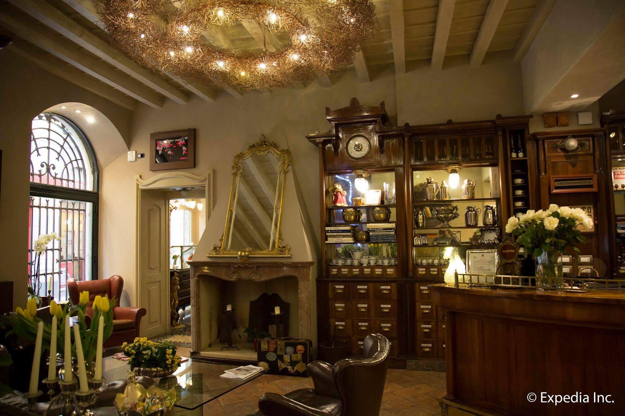 Santa Marta 4* Milan