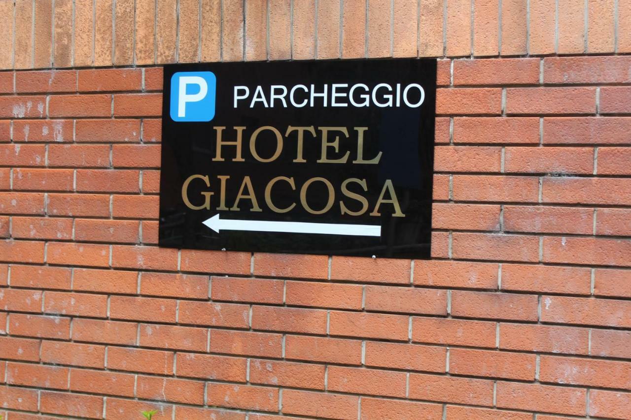 Hotel Giacosa Milan