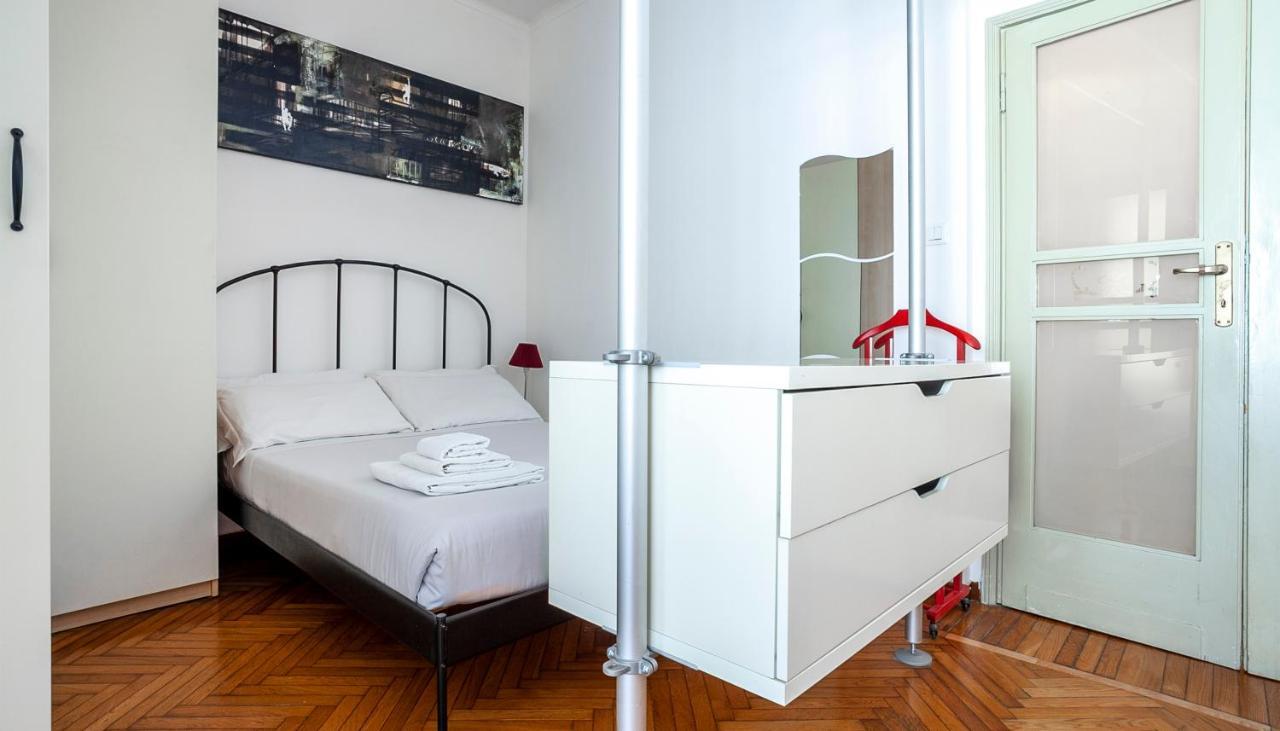 Italianway - De Cristoforis 12 * Milano