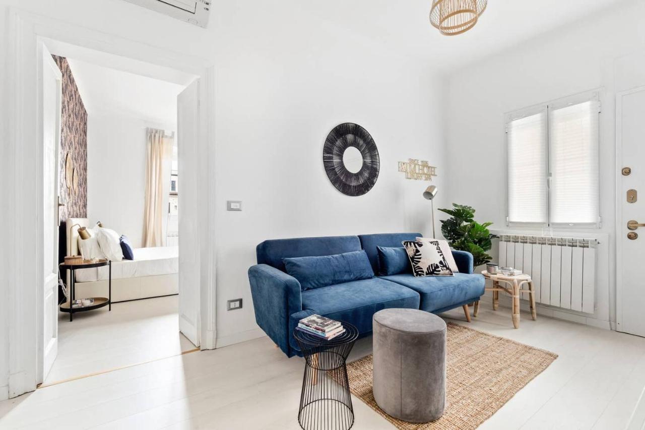 Golden Navy Design In Porta Venezia Apartamento *