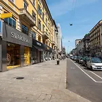 Amazing House In Porta Venezia By Easylife