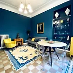 Elegant Liberty Apartment In The Heart Of Milan