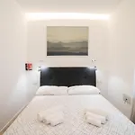 Navigli-Centro-Universita, Amazing New Apartment