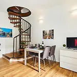 House Navigli Apartment In The Heart Of The Naviglio Grande Milano