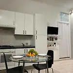 * Maciachini Apartment *