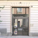 Duca Di Porta Romana, Viaorti