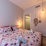 Duomo A 2 Fermate - Tiny Apartment In Pta Venezia