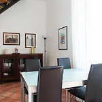 Casa Leonardo Da Vinci - 10 Minuti Dal Duomo