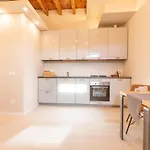 Mo22 Loreto- Duomo- Chic - Luxury - Boho