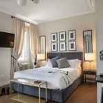 Daplace - Corso Monforte Suites
